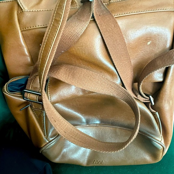 Mat and Nat vegan backpack - Picture 2 of 3